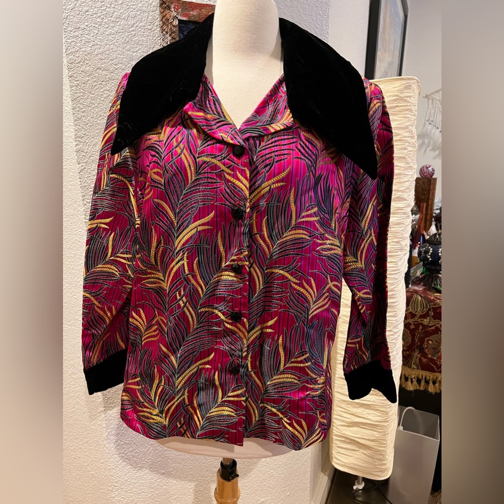 Taylor G Jacket with velvet Black collar